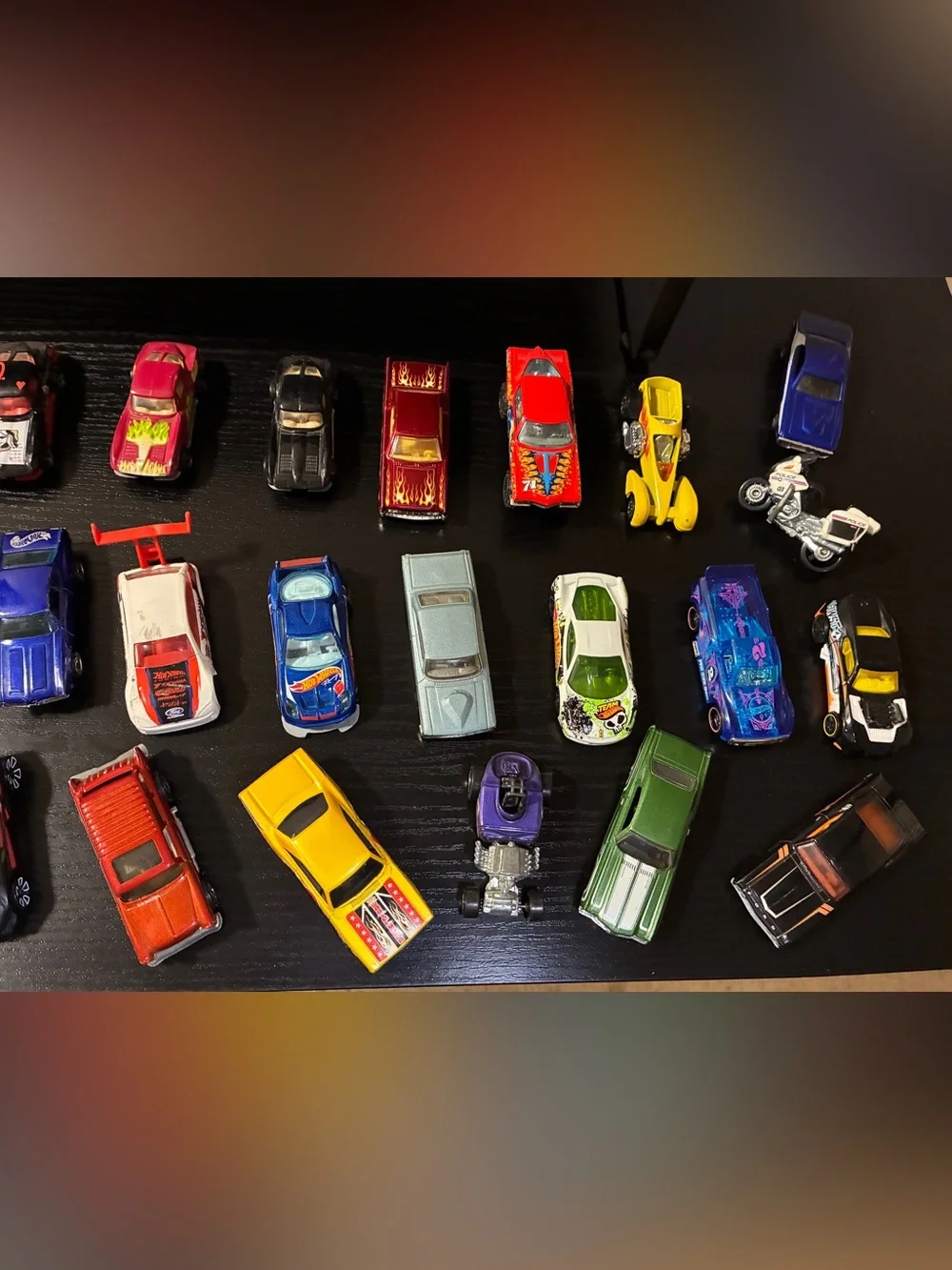 VINTAGE HOT WHEELS LOT OF CARS MATTEL